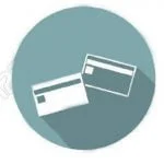 Çevrimiçi alışveriş deneyimini anımsatan, mavi-yeşil dairesel bir arka plan üzerinde üst üste yerleştirilmiş iki kredi kartının illüstrasyonu.